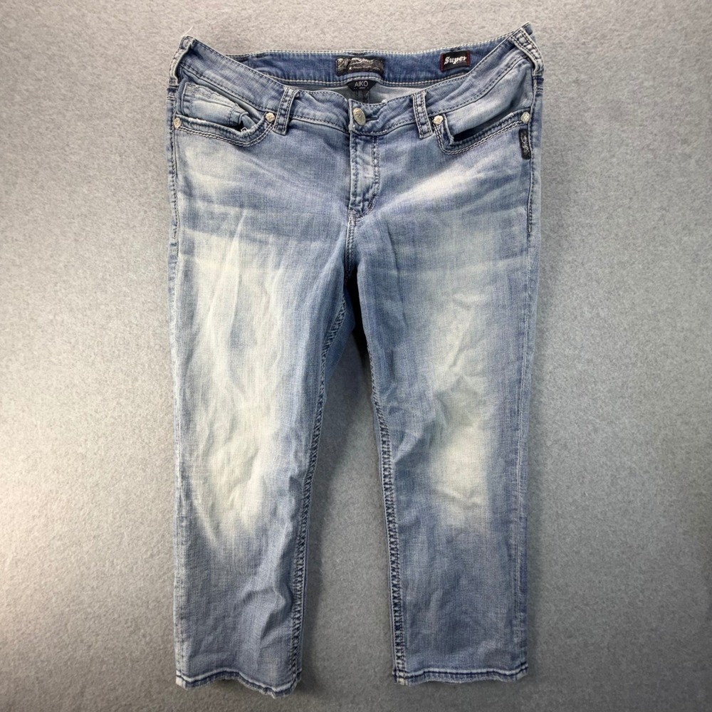 Silver Jeans Co Aiko Mid Capri Light Wash Super Stretch Denim Size 16 L22